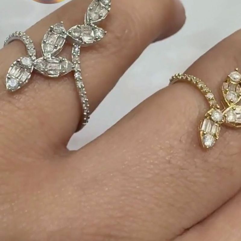5 Leaf Diamond Ring - natural diamonds in 18K Hong Kong gold.